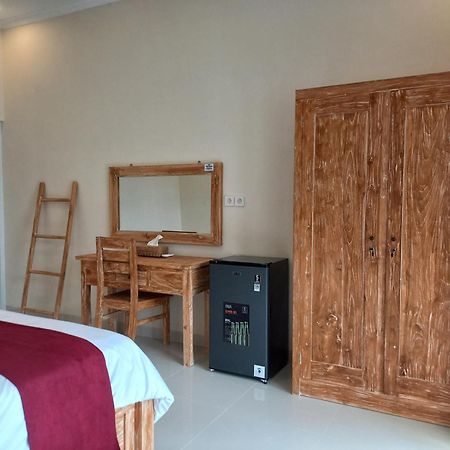 Prayoga Homestay Унгасан Экстерьер фото